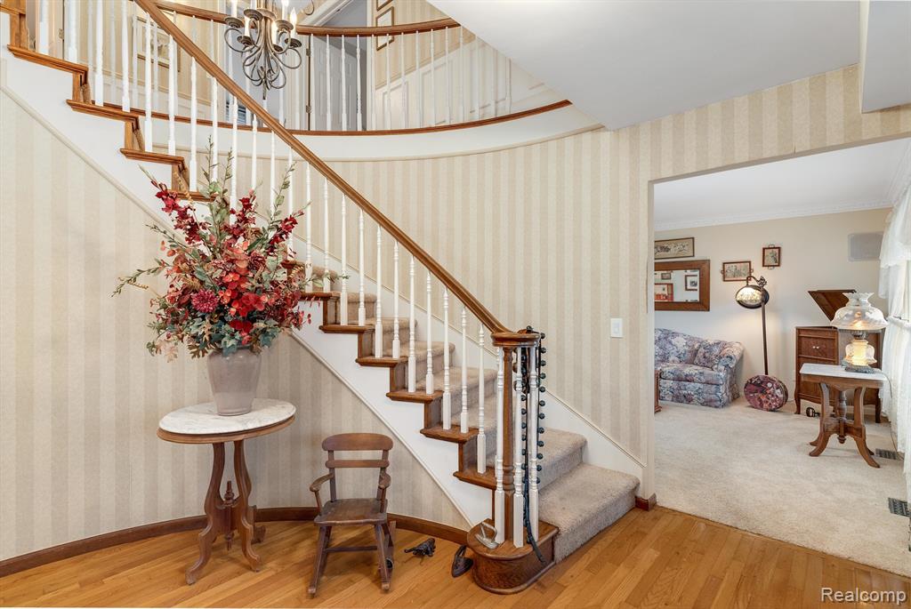 682 Heritage Lane S, Rochester Hills, MI 48309 — Photo 7