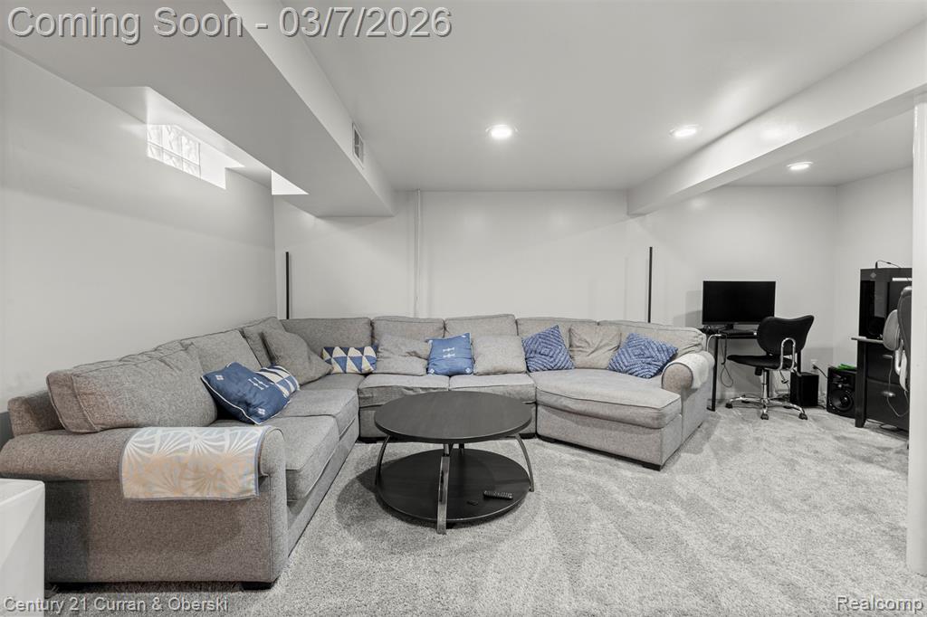 42195 Briarcliff Court, Canton, MI 48187 — Photo 28