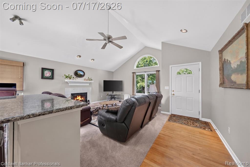 26606 Hales Street, Madison Heights, MI 48071 — Photo 9