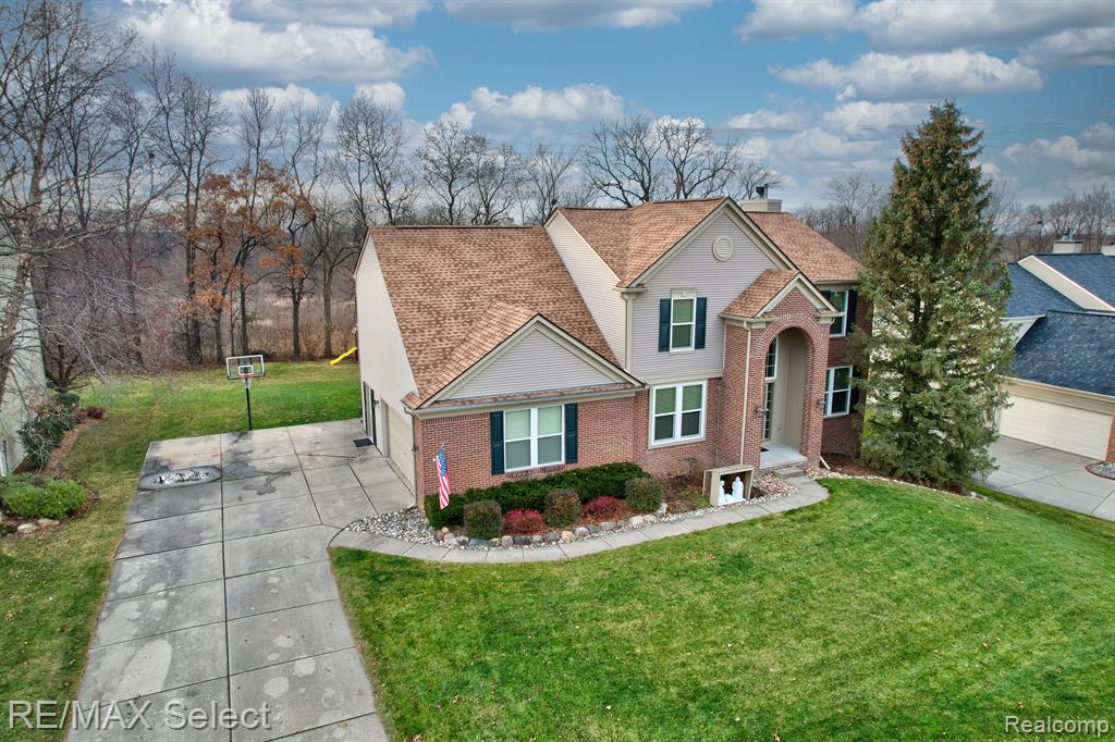 9170 Liverpool Court, Grand Blanc, MI 48439 — Photo 8