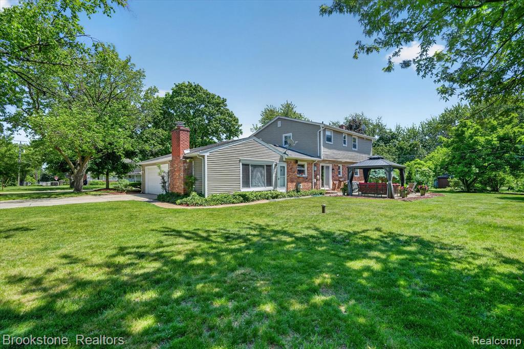 30261 Ardmore Drive, Farmington, MI 48334 — Photo 33