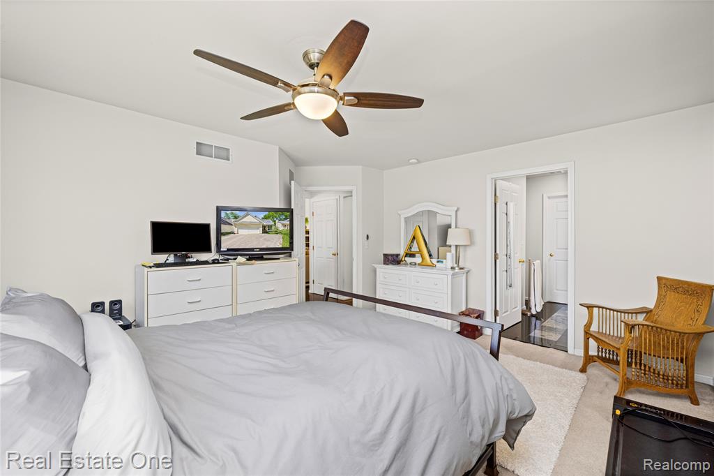 344 N Lake Angelus Road, Auburn Hills, MI 48326 — Photo 25
