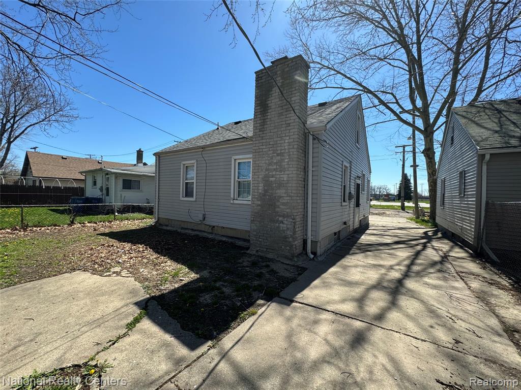 8709 Toepfer Road, Warren, MI 48089 — Photo 20
