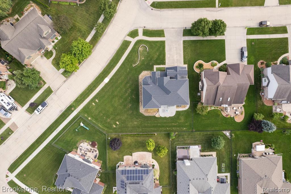 53329 SHAWN Drive, Chesterfield, MI 48047 — Photo 60