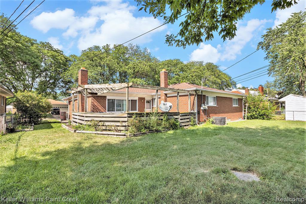 8160 Busch Street, Center Line, MI 48015 — Photo 21