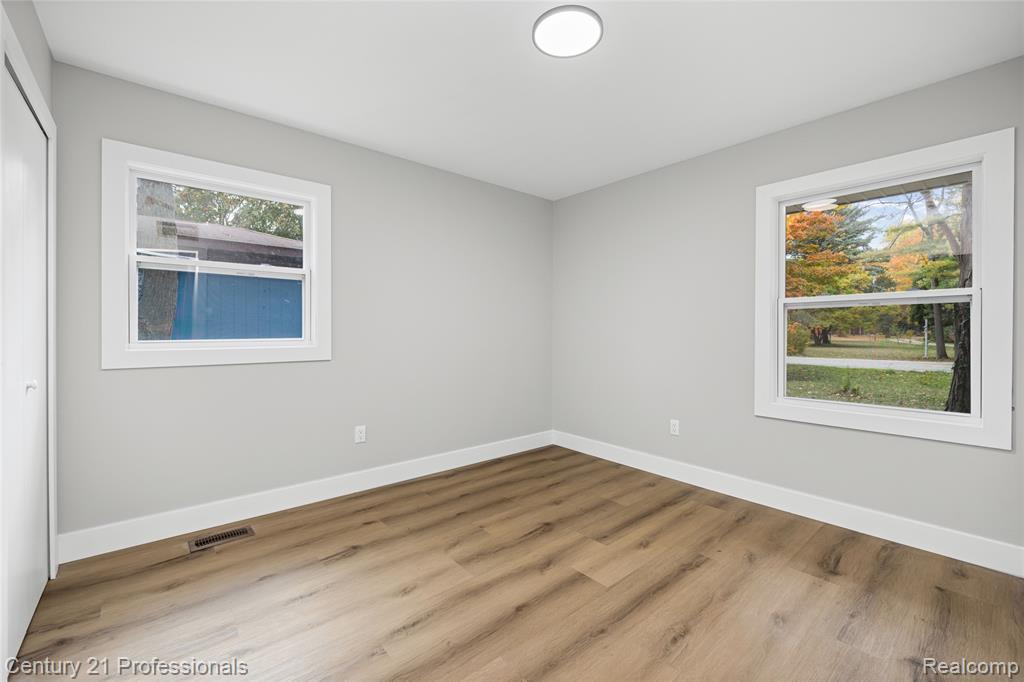 45466 Fairchild Road, Macomb, MI 48042 — Photo 31