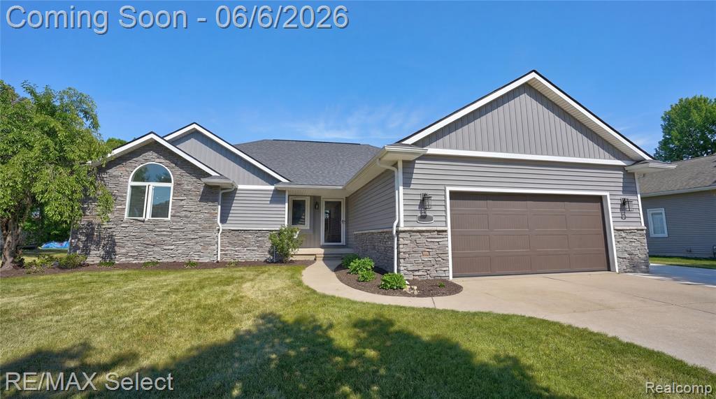 2288 Lost Creek Drive, Flushing, MI 48433