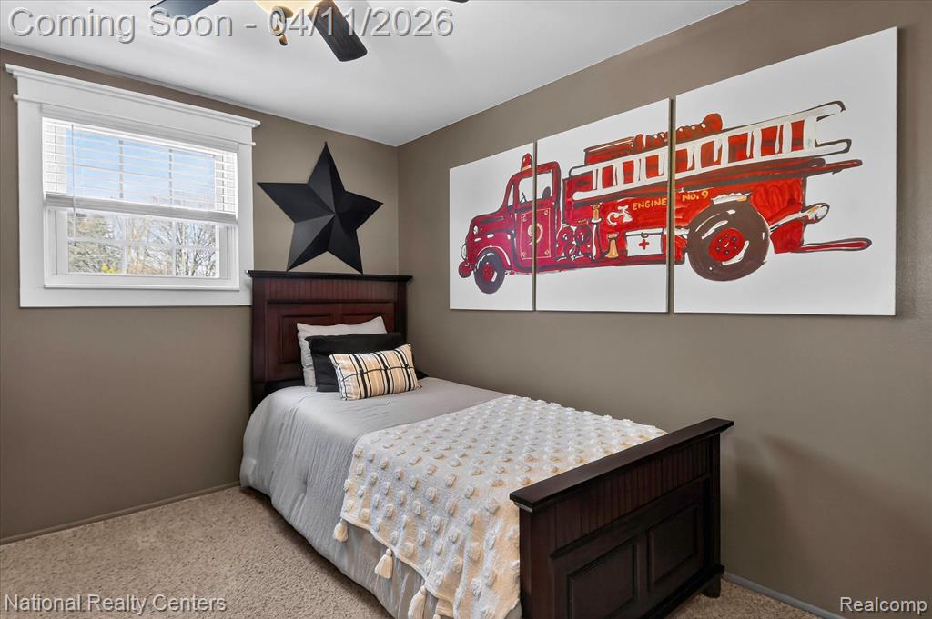 594 Worchester Street, Westland, MI 48186 — Photo 21