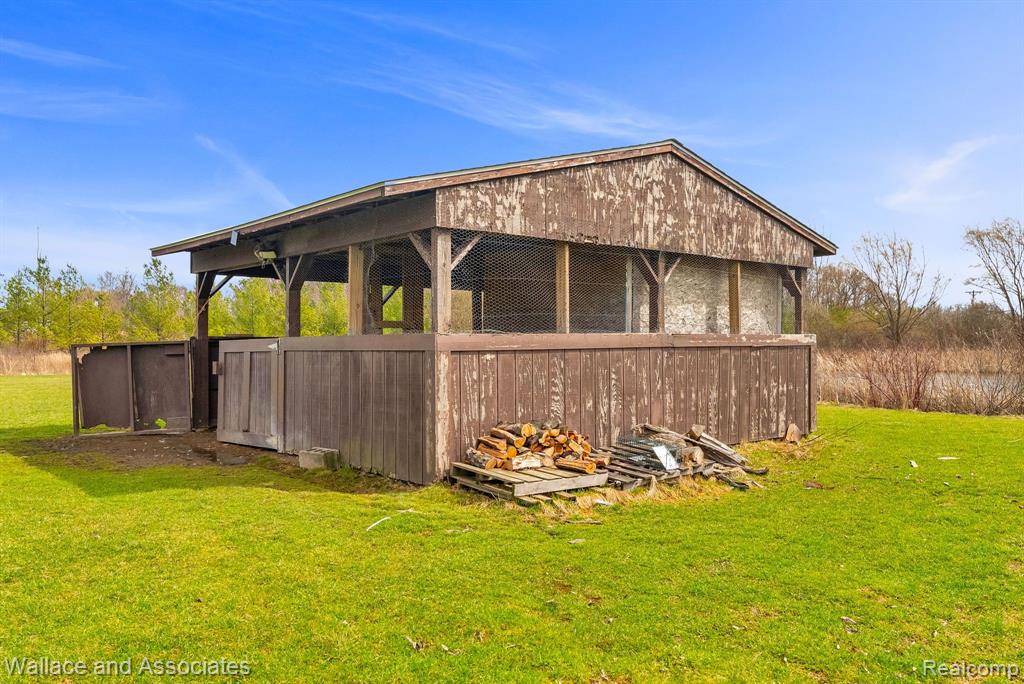 8911 Fisher Road, Greenwood, MI 48006 — Photo 31