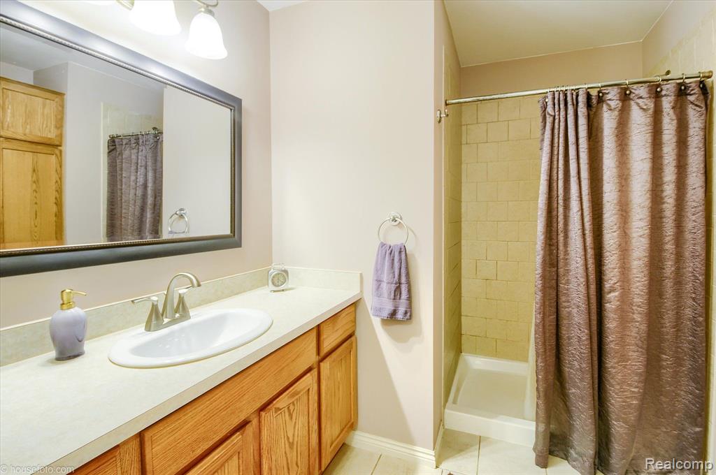 17430 N LUCILLE Circle, New Boston, MI 48164 — Photo 28