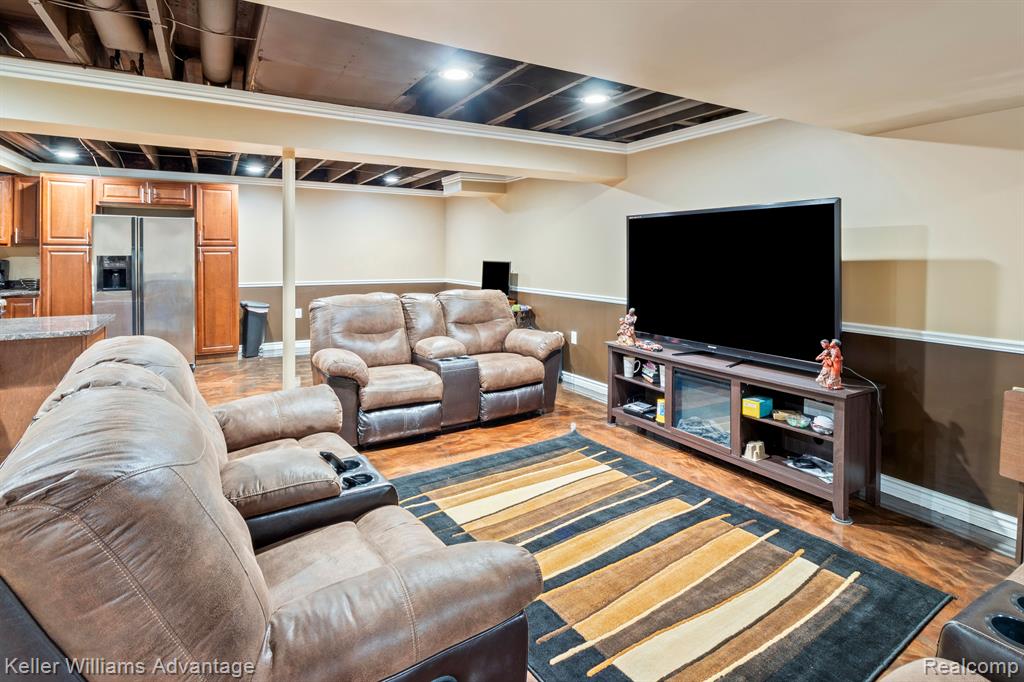 8079 THORNHILL Drive, Ypsilanti, MI 48197 — Photo 50