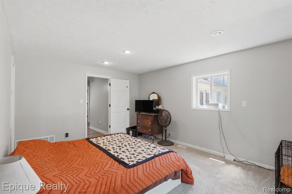 12376 W Reid Road, Durand, MI 48429 — Photo 14