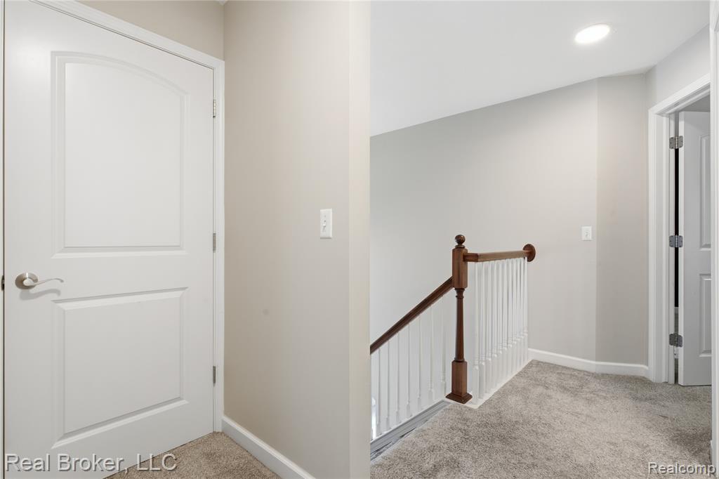 26978 Maxwell Court, Novi, MI — Photo 28
