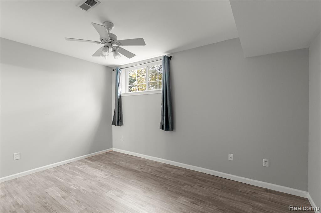 1183 Freesia Court, Ann Arbor, MI 48105 — Photo 24