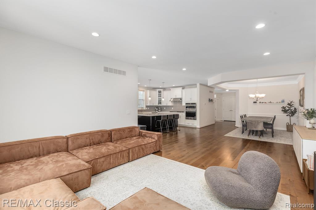 23774 SEMINOLE Trail, Novi, MI — Photo 14