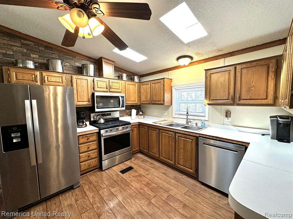6565 W COON LAKE Road, Howell, MI 48843 — Photo 16