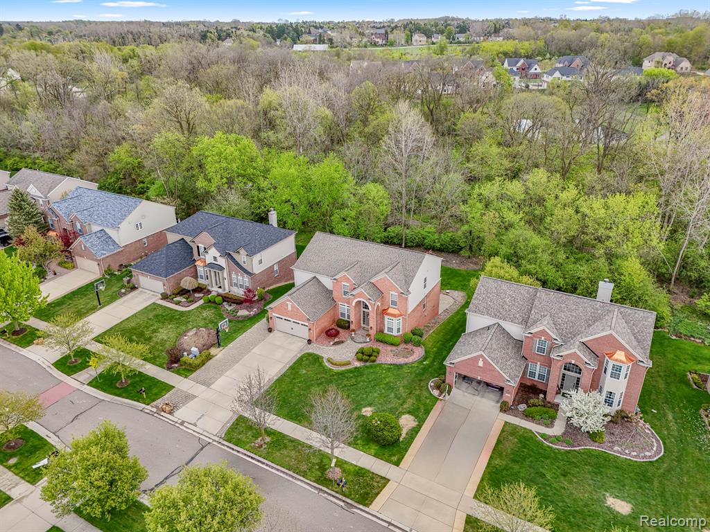 16784 Yellowstone Drive, Northville, MI 48168 — Photo 60