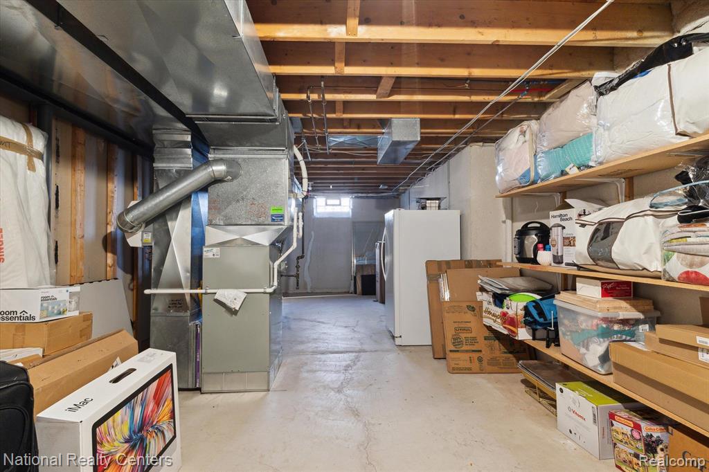 6232 SEMINOLE Drive, Troy, MI 48085 — Photo 18