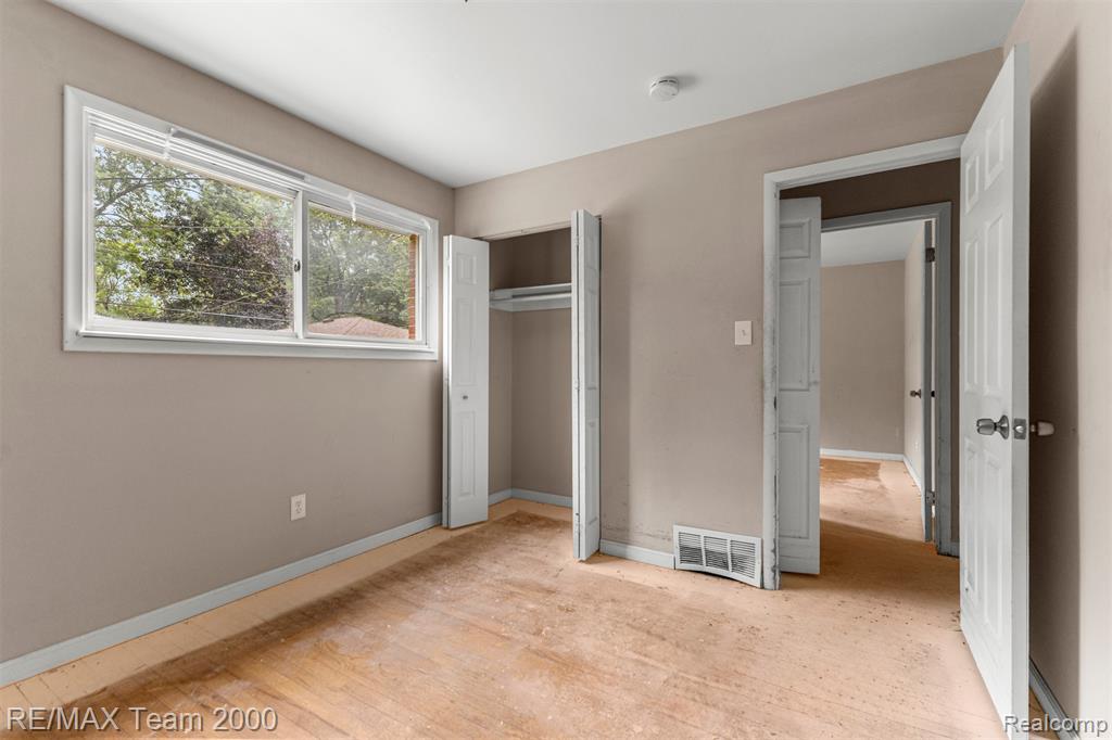 6924 Fellrath Street, Taylor, MI 48180 — Photo 16