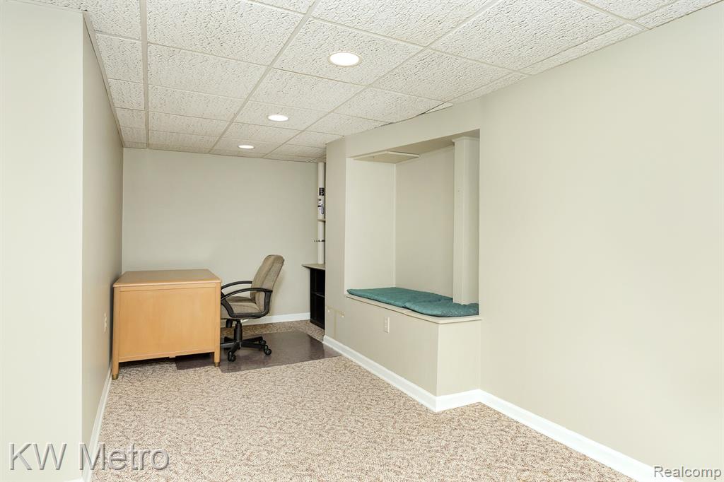41667 WESTBURY Lane, Clinton Twp, MI 48038 — Photo 30