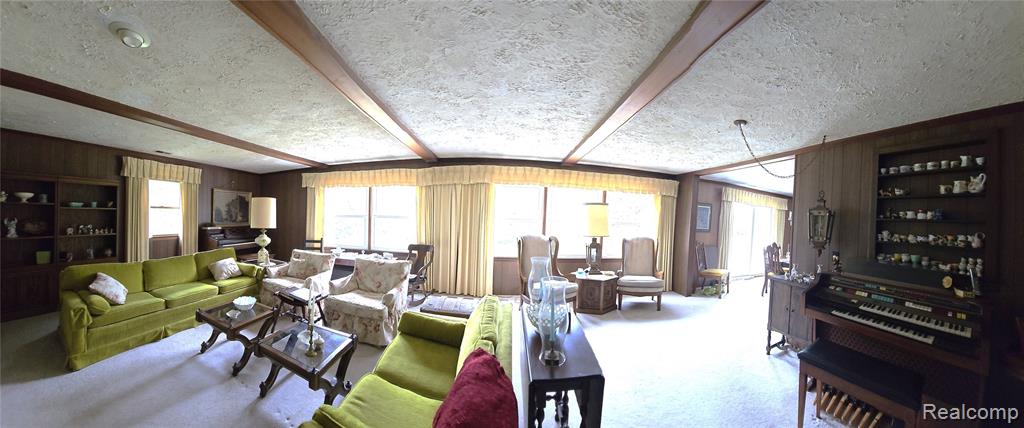 10040 Stinchfield Woods Road, Pinckney, MI 48169 — Photo 16