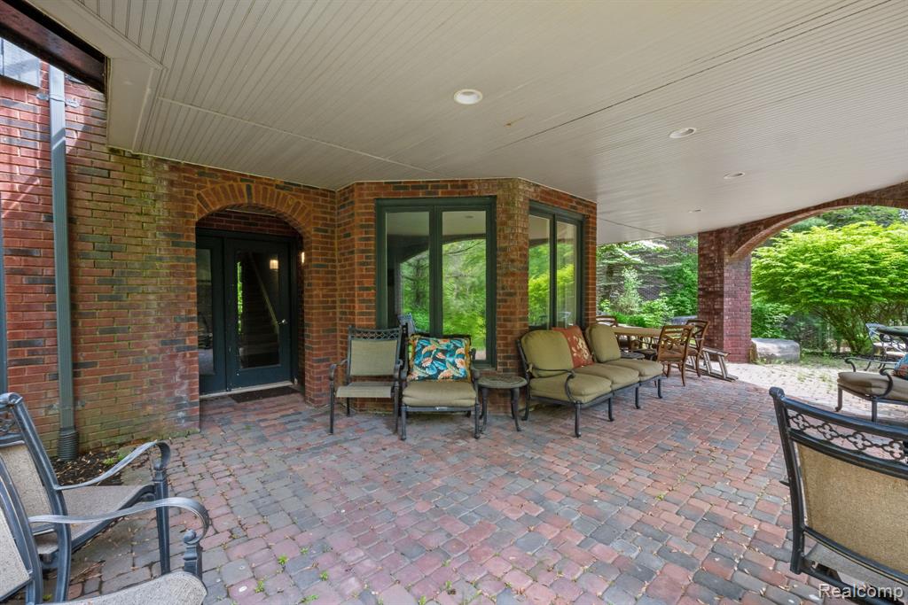 861 QUARRY, Rochester Hills, MI 48306 — Photo 52