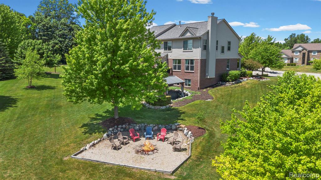 981 Coventry Court, Oxford, MI 48371 — Photo 8
