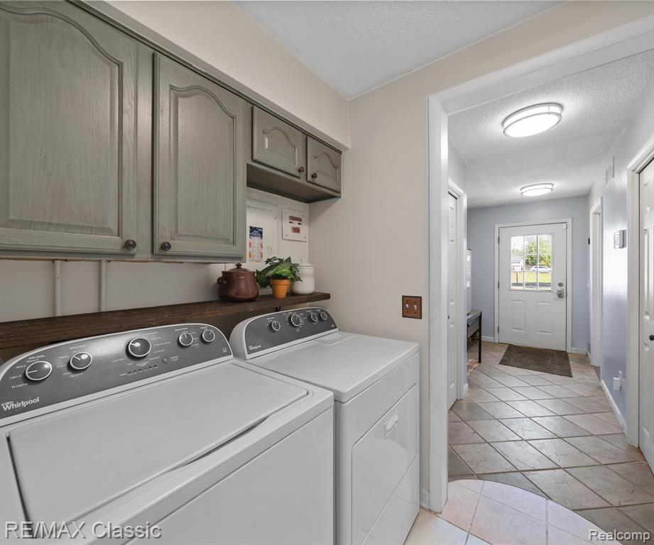 11589 OWOSSO Road, Fowlerville, MI 48836 — Photo 22