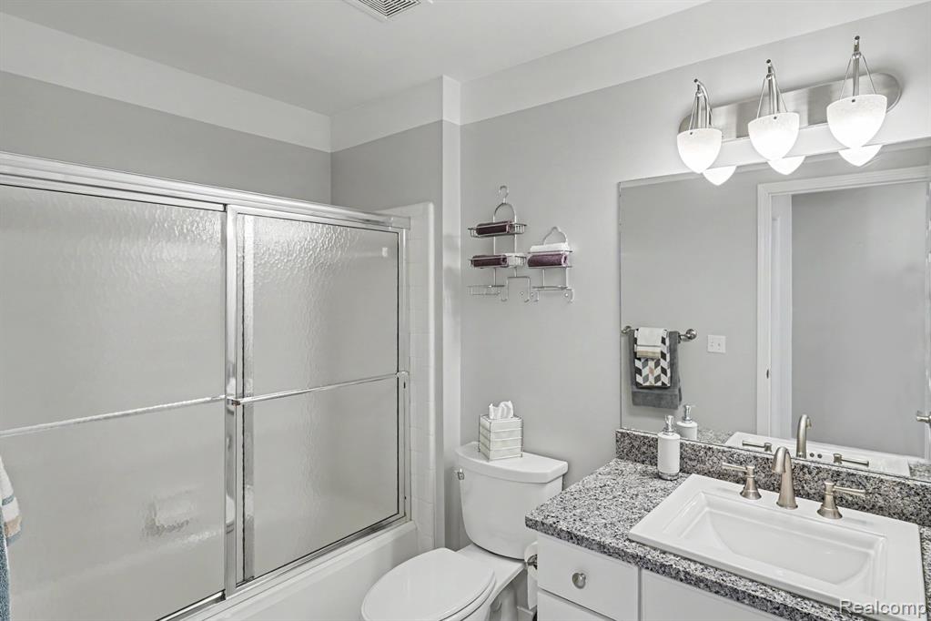 6076 Evergreen Lane, Grand Blanc, MI 48439 — Photo 14
