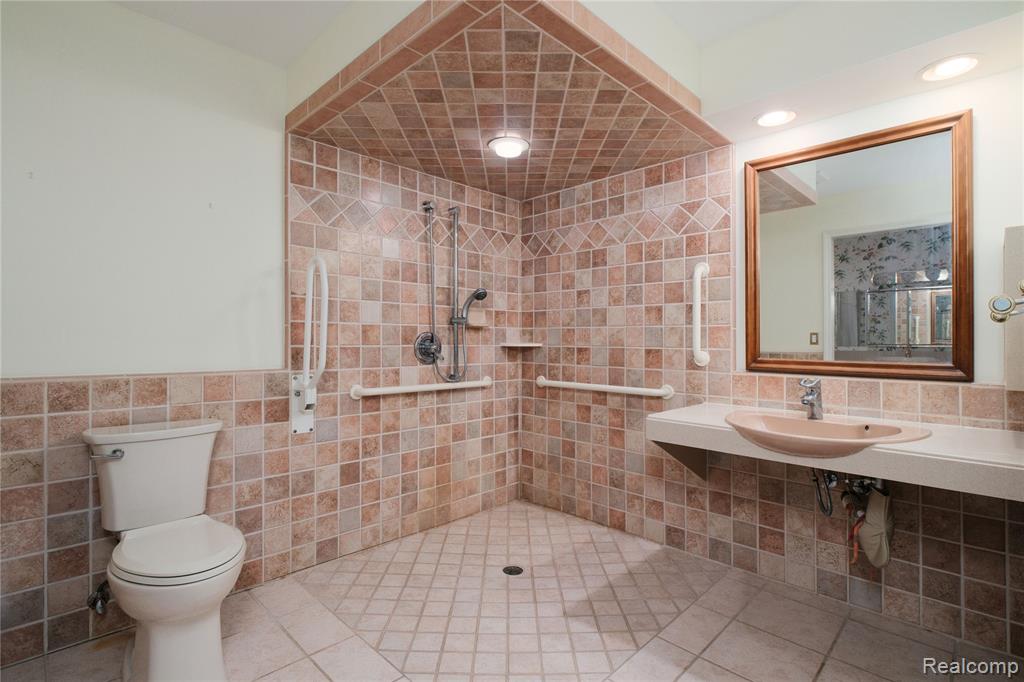 11050 Wealthy Lane, Romeo, MI 48065 — Photo 34