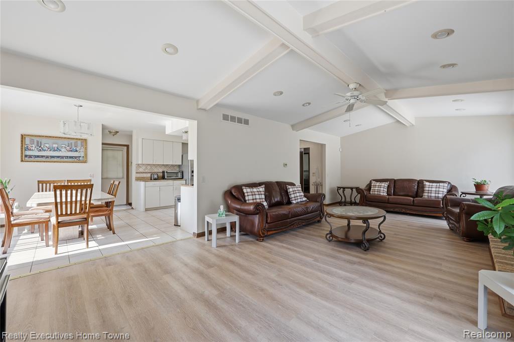 5281 Shruboak Drive, Sterling Heights, MI 48310 — Photo 12