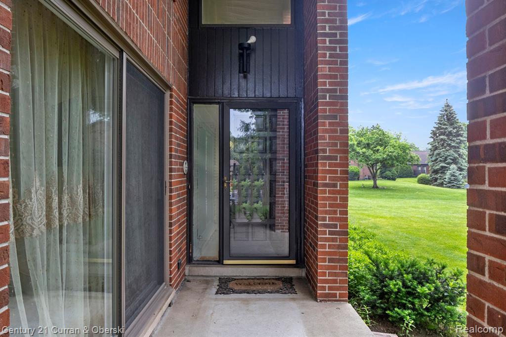 18 Blair Lane, Unit 26, Dearborn, MI 48120 — Photo 3
