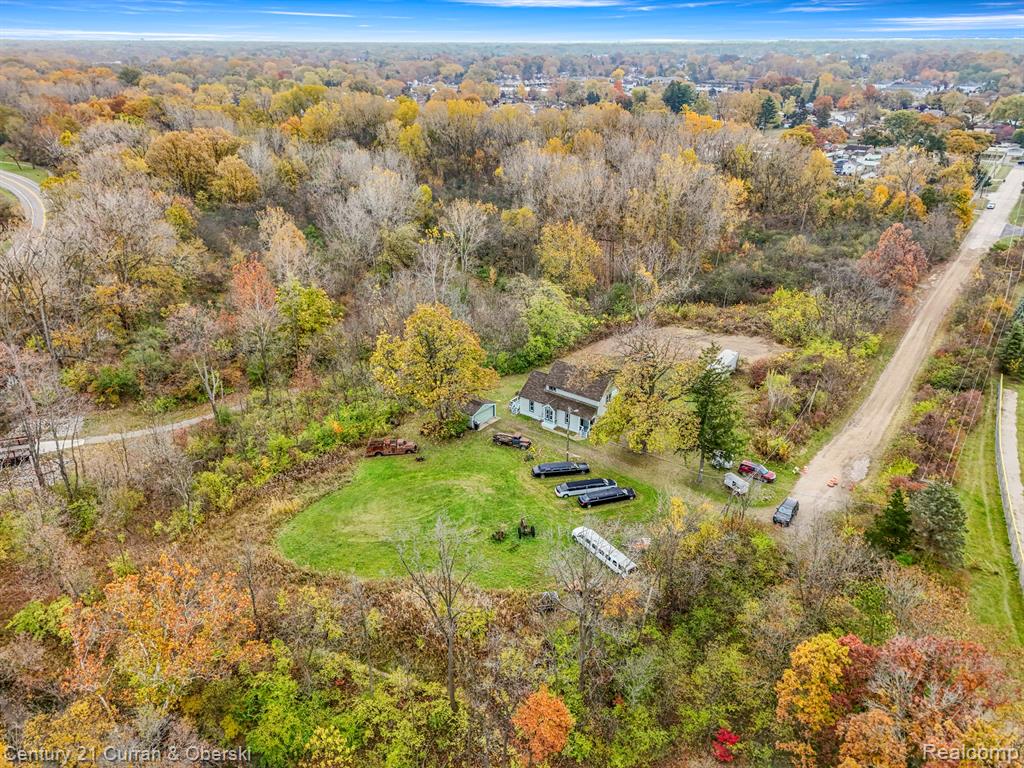 8004 N Farmington Road, Westland, MI — Photo 46