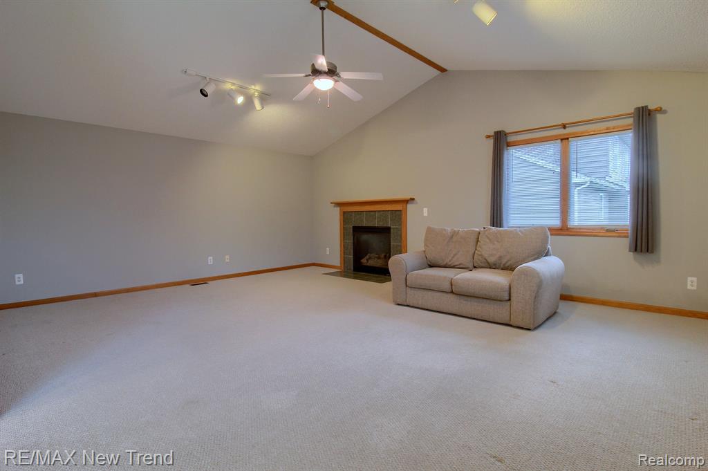 508 HEARTWOOD Lane, Saline, MI 48176 — Photo 18