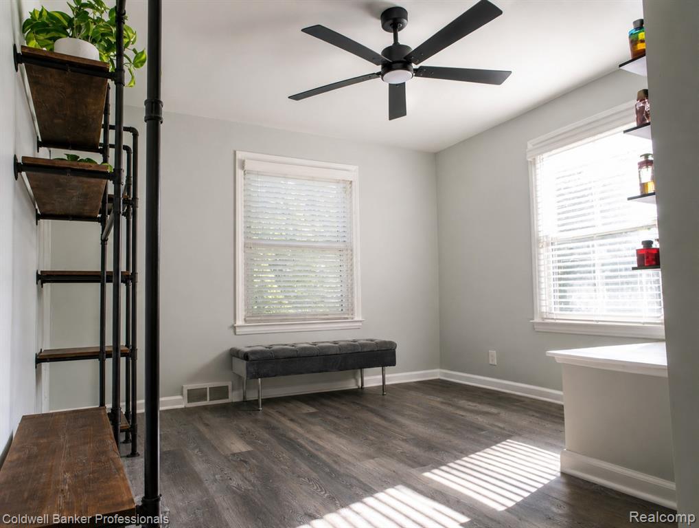 1168 N Vernier Road N, Grosse Pointe, MI 48236 — Photo 23