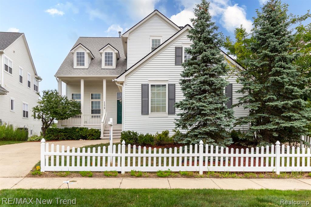 1179 N BAY Drive, Ann Arbor, MI 48103 — front exterior