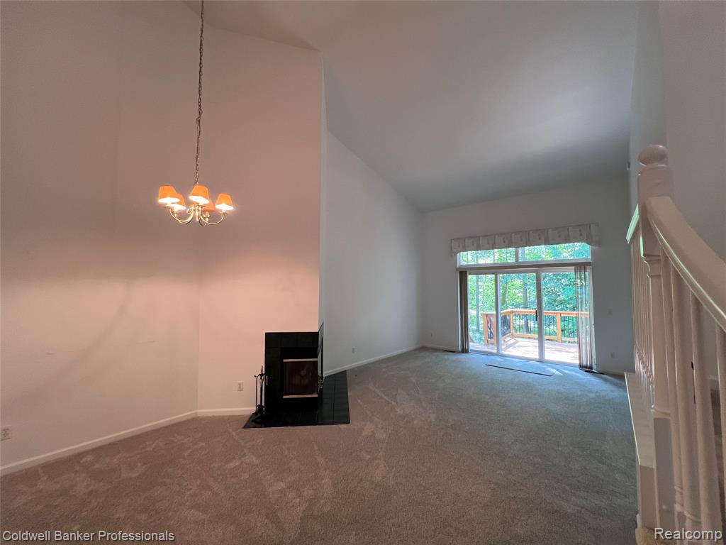 654 Chestnut Drive, Wixom, MI 48393 — Photo 6