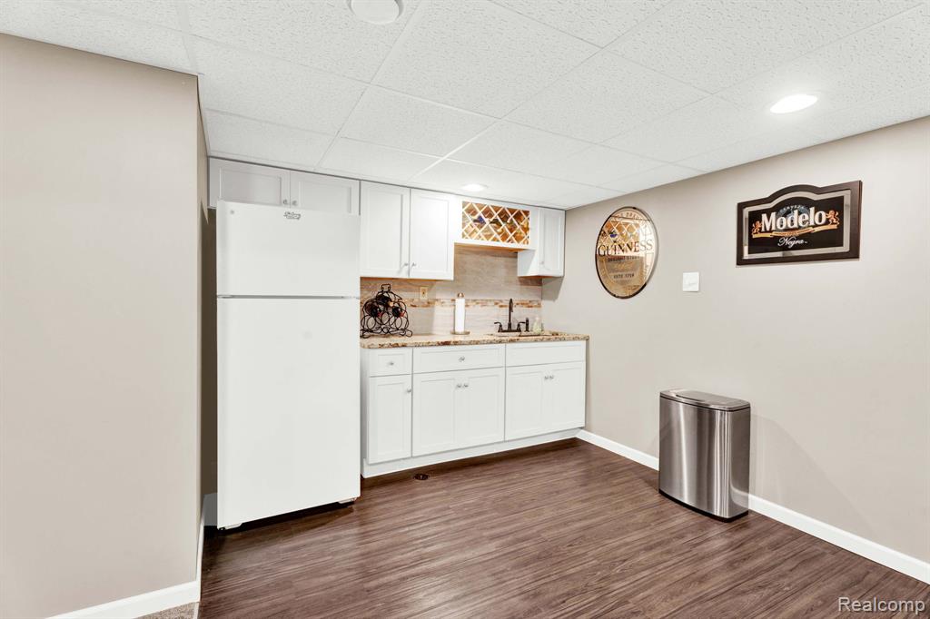 41225 Greenspire Drive, Clinton Twp, MI 48038 — Photo 33