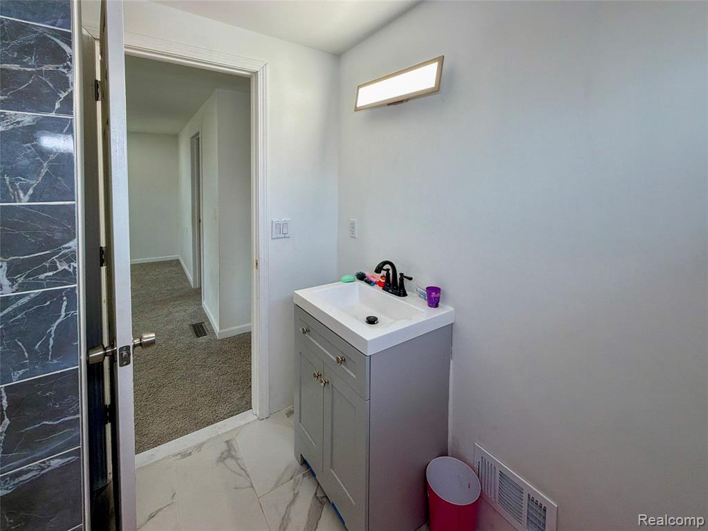 5250 Vancouver Street, Detroit, MI 48204 — Photo 22