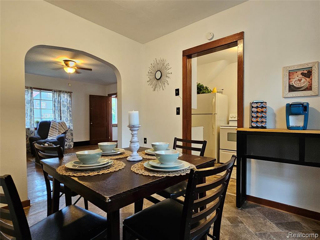 705 N Trumbull Street, Bay City, MI 48708 — Photo 28