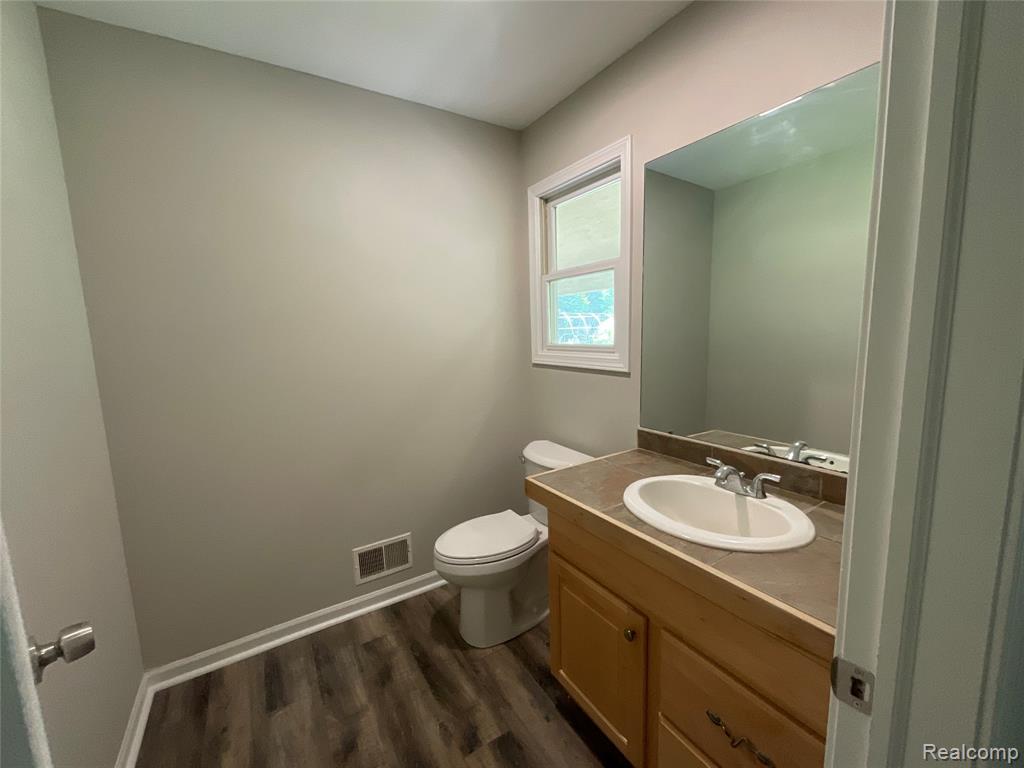 3425 Sutton Road, Dryden, MI 48428 — Photo 16
