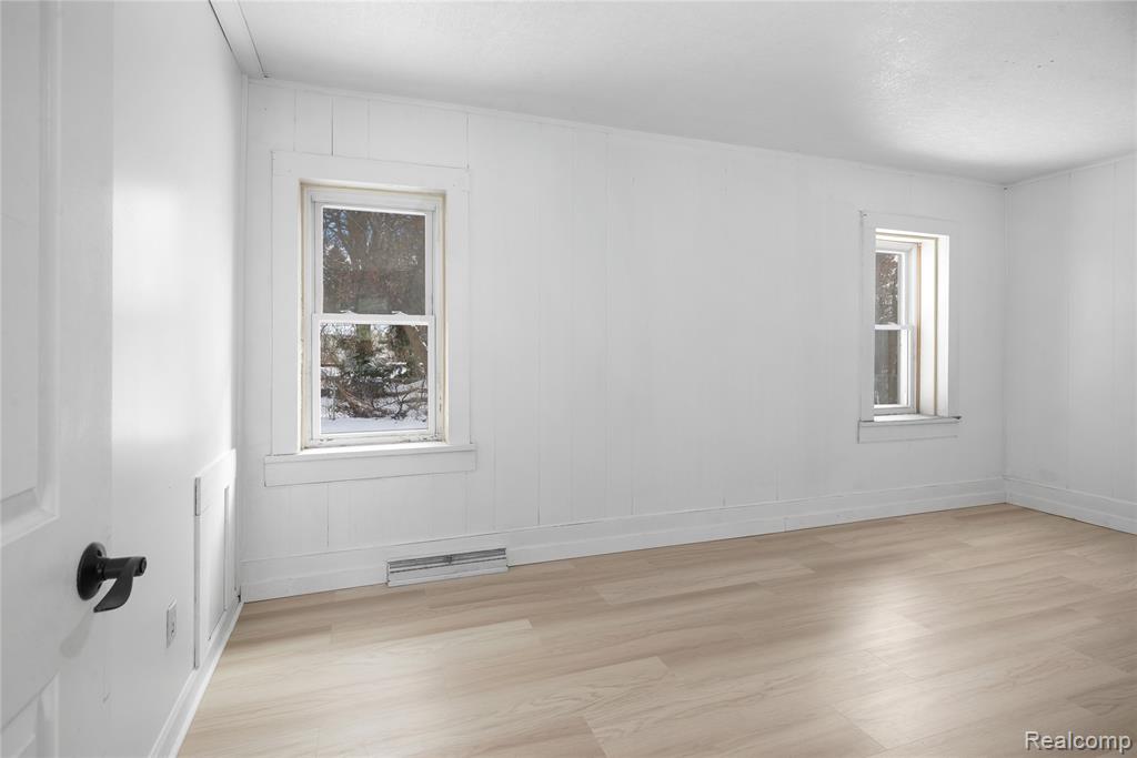 201 Seminole Street, Holly, MI 48442 — Photo 13
