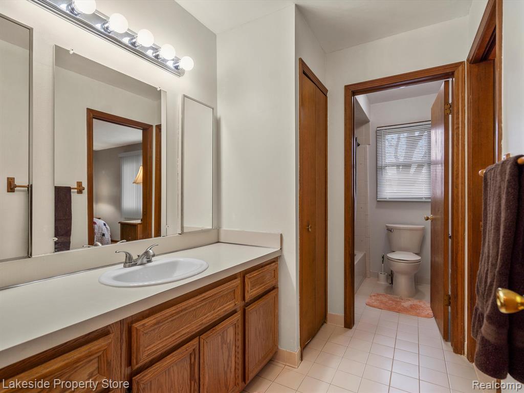 46710 GADWALL Drive, Macomb, MI 48044 — Photo 25