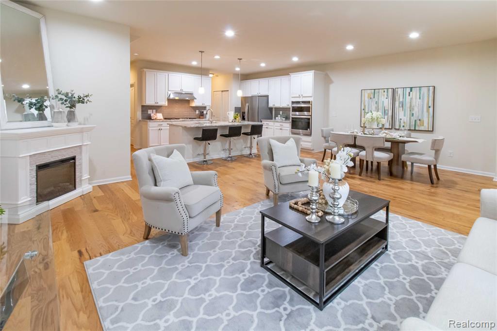 43635 CHANCELLOR LANE, Novi, MI — Photo 16