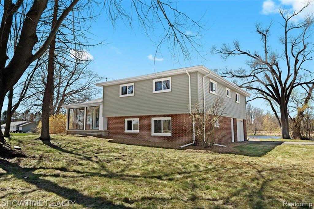 7100 DEWEESE Road, Jackson, MI 49201 — Photo 2