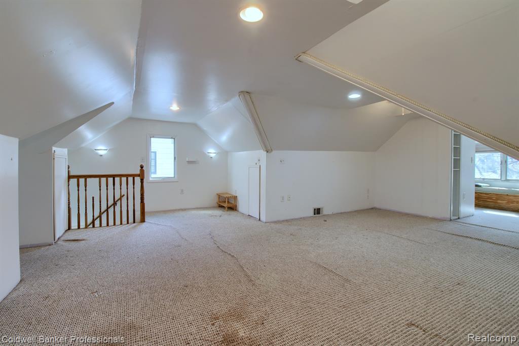 9951 TECUMSEH, Redford, MI 48239 — Photo 22