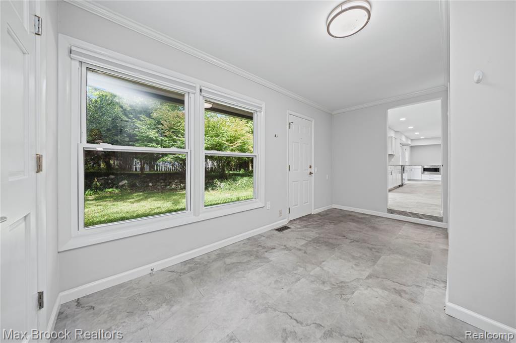 2601 Lamplighter Lane, Bloomfield Hills, MI 48304 — Photo 30