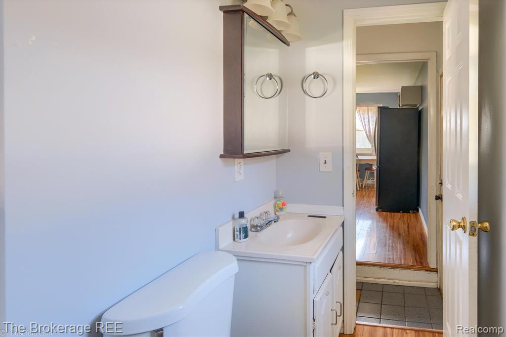 5477 Hopkins Road, Flint, MI 48506 — Photo 17