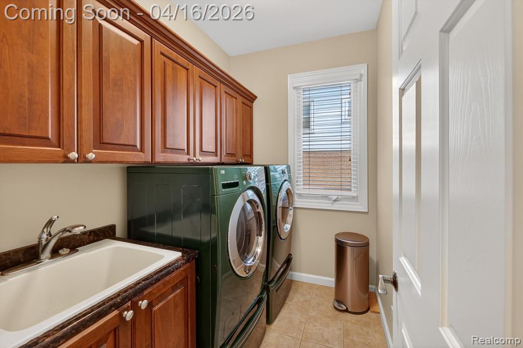 625 Southshore Drive, Oxford, MI 48371 — Photo 29