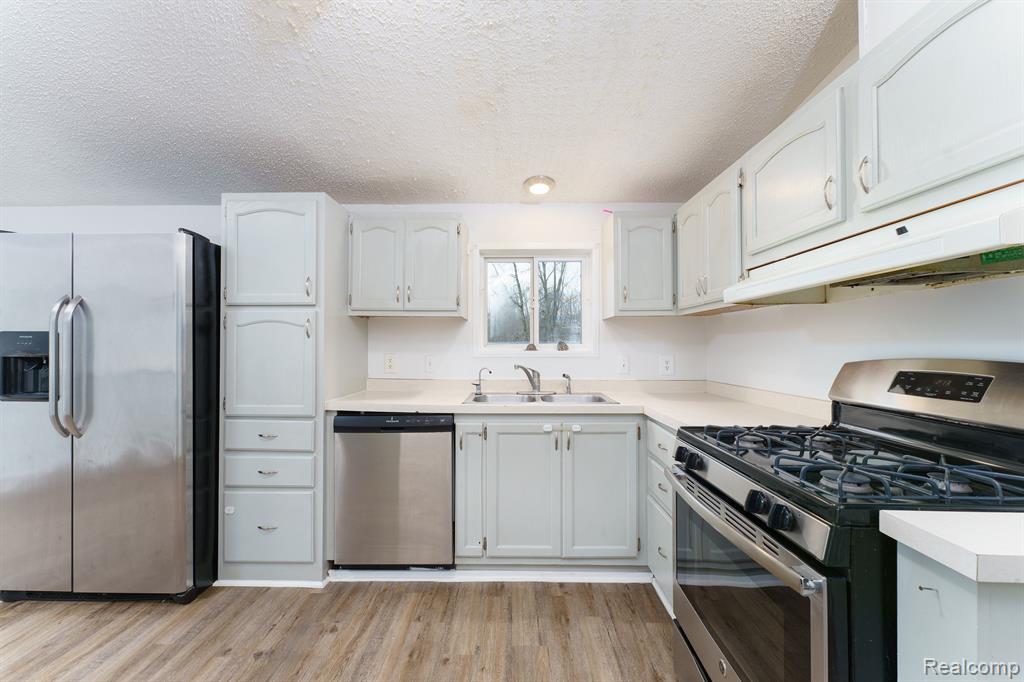 511 1ST Street, Gregory, MI 48137 — Photo 11